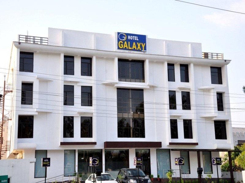 Hotel Galaxy Alwar Extérieur photo