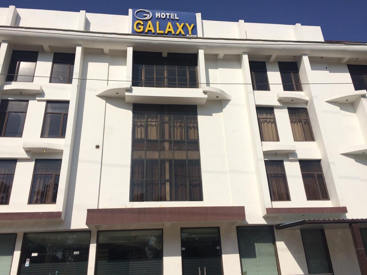 Hotel Galaxy Alwar Extérieur photo